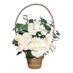 Cesta de Rosas Blancas